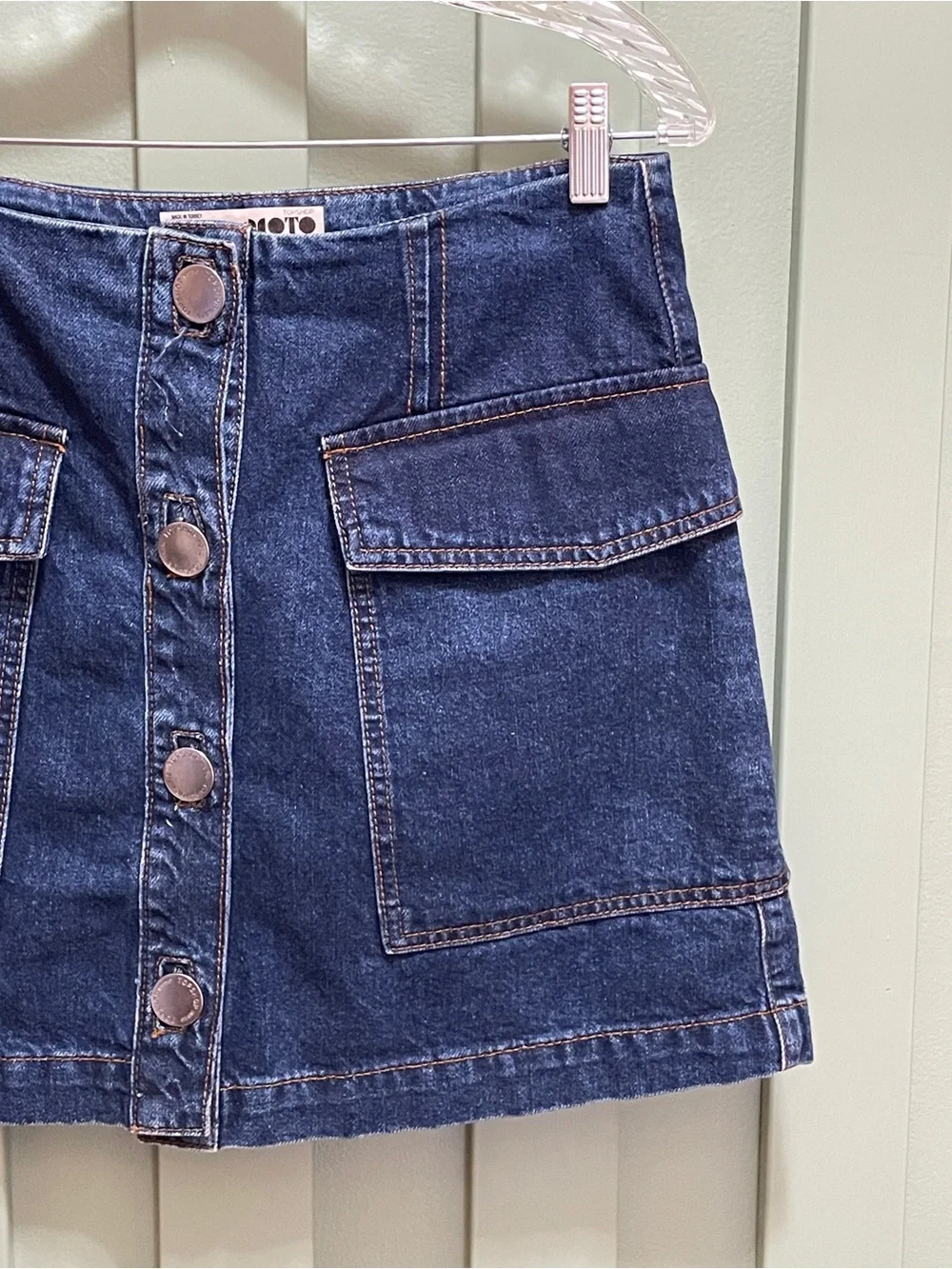 Topshop Moto Dark Blue Denim Button-Front Mini Skirt Lg Pocket Front 30
